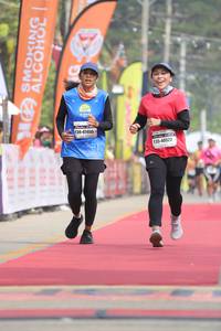 BIB: 45055, 40522
                            <button type="button" onclick="openModal(8213743)" class="btn btn-primary btn-sm float-right btn-popup" data-toggle="modal" data-target=".modal-high-quality">
                        <i class="fas fa-shopping-cart"></i> Add to Cart
                    </button>
                                            <button type="button" onclick="isThisMe(8213743, true)" class="btn btn-success btn-sm float-right btn-popup btn-isme hidden" data-toggle="tooltip" data-placement="bottom" title="นี่คือรูปของคุณใช่ไหม คลิกที่นี่เพื่อเอาเข้าอัลบั้ม">
                        <i class="fas fa-plus"></i> Add to album
                    </button>
                    <button type="button" onclick="isThisMe(8213743, false)" class="btn btn-warning btn-sm float-right btn-popup btn-isnotme hidden">
                        <i class="fas fa-ban"></i> Remove from album
                    </button>